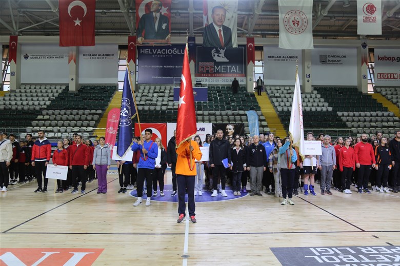 Muğla'da Okul Sporları Voleybol Grup Birinciliği Müsabakaları Başladı