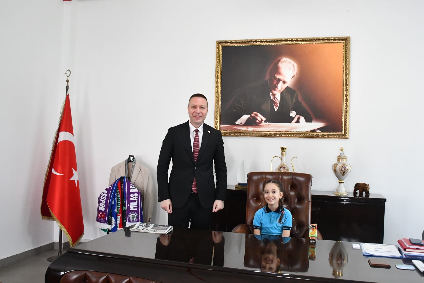 Türkiye Büyük Millet Meclisi'nin 104. Yılı ve 23 Nisan Kutlaması Milas'ta Coşkuyla Gerçekleşti